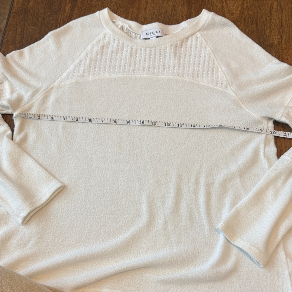 Gilli Ivory Knit Sweater - Picture 5 of 6